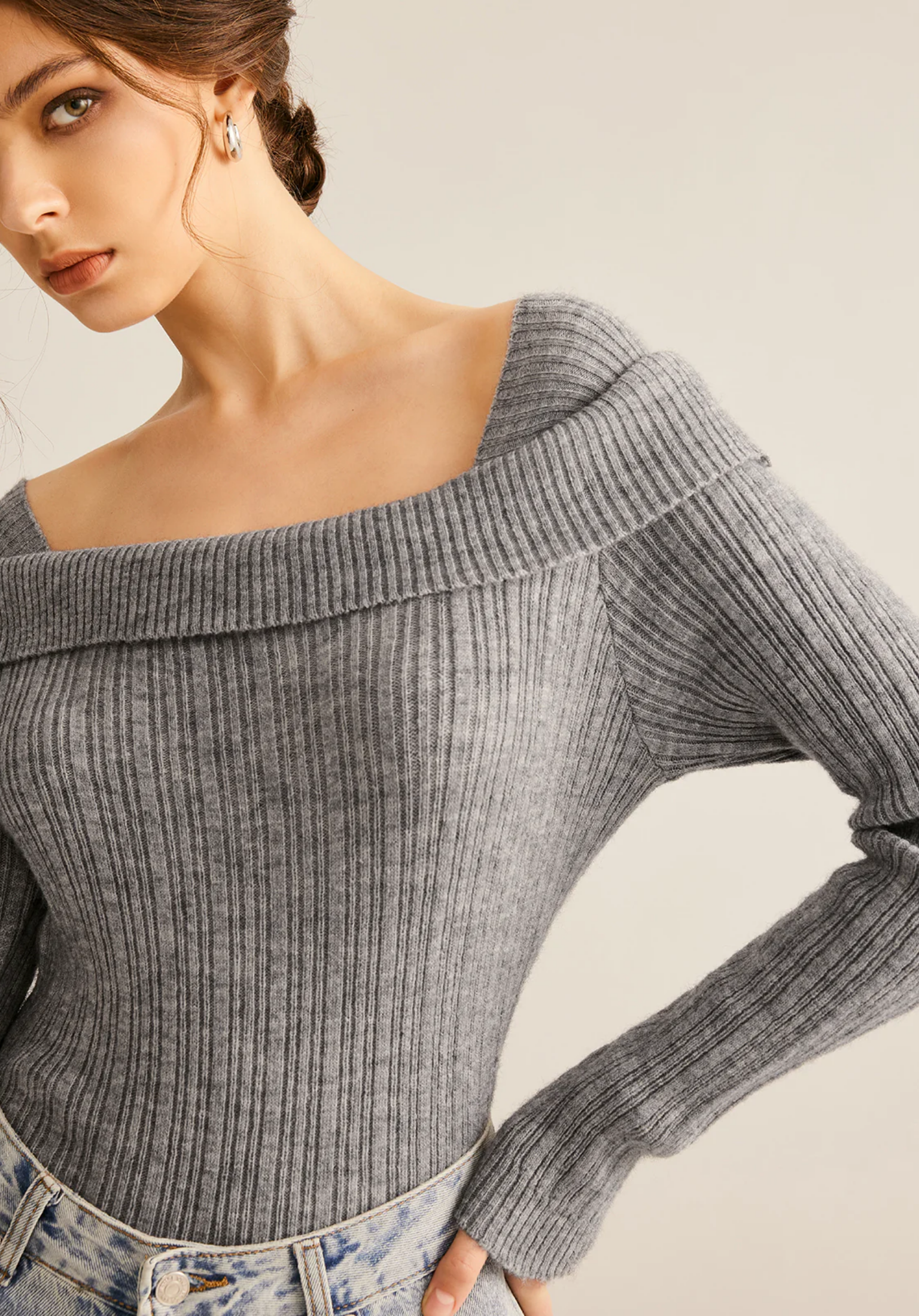 Ribbed Slim Sweater